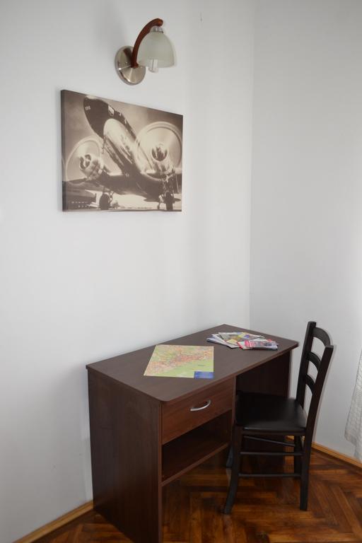 Haydn Vintage Apartment Braşov Esterno foto